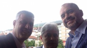 Thaçi, Rama dhe Ahmeti një selfie në Dibër