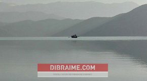 Vjedhje e peshkut në liqenin e Dibrës (FOTO-LAJM)